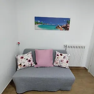 https://lelas-room.barihotels.org